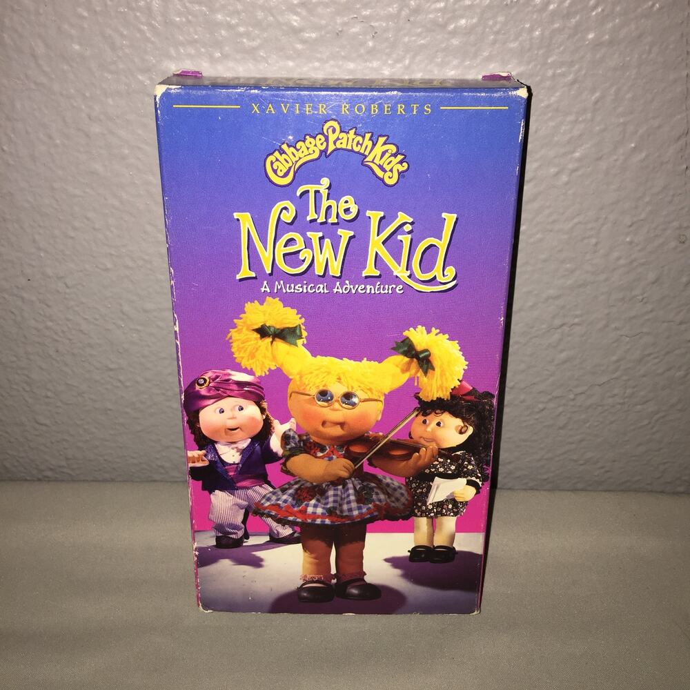 Vhs Used Cabbage Patch Kids The New Kid A Musical Adventure Single Tape Bmg